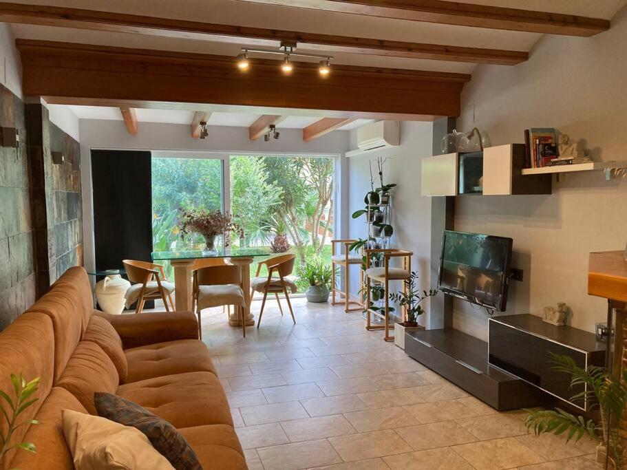 Adosado En Denia Con Gran Jardin Villa Exterior foto